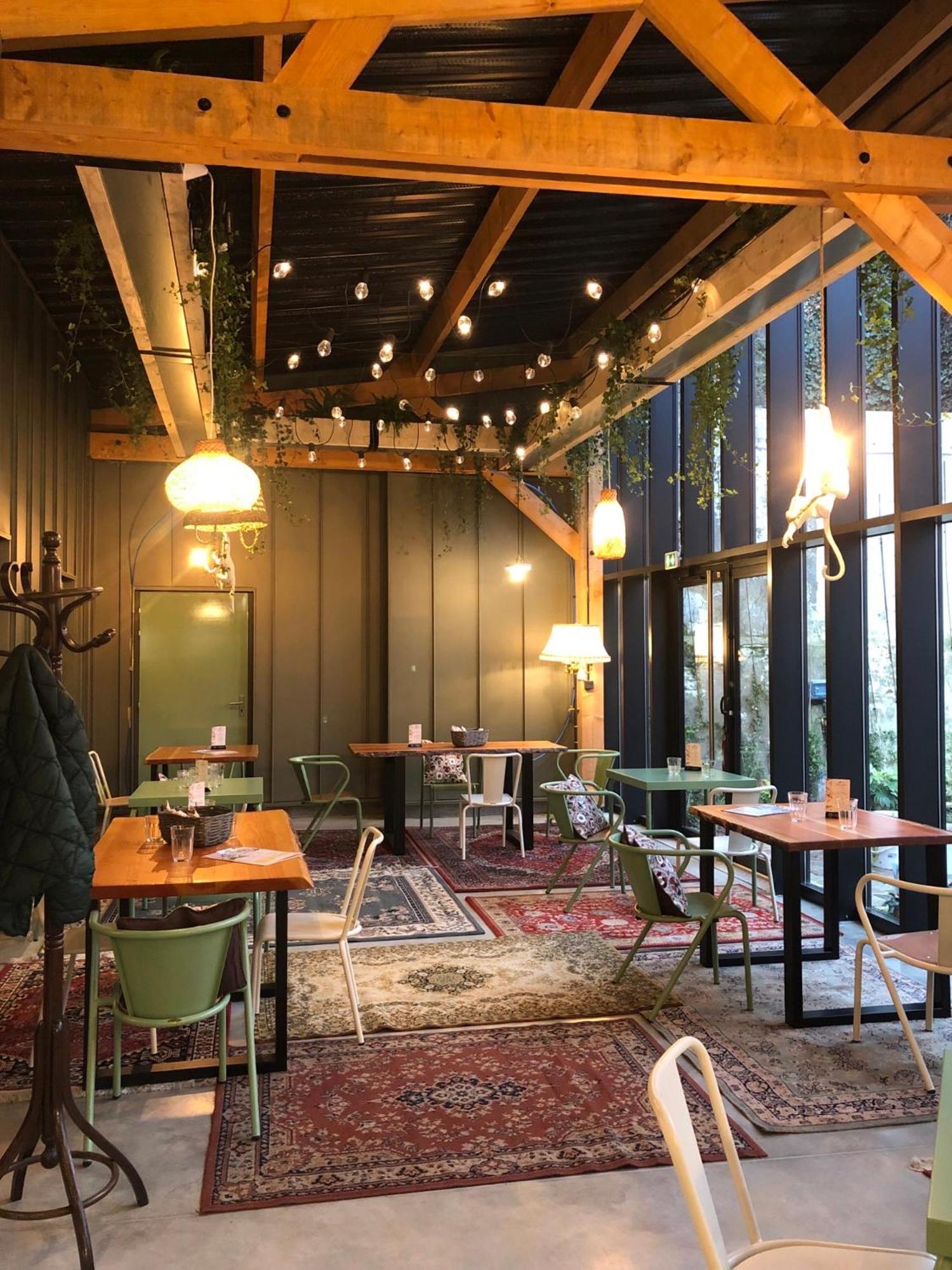 La Demeure Hotel Guingamp Buitenkant foto